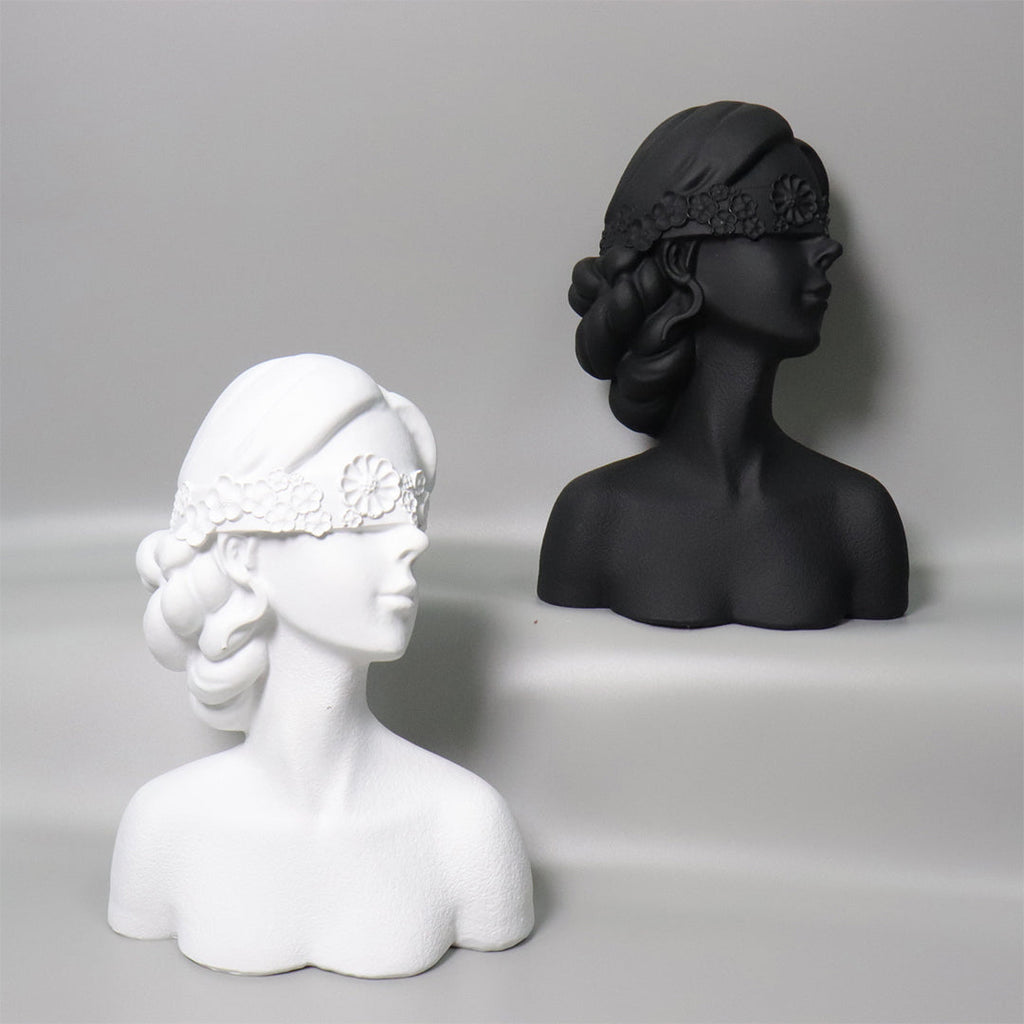 Matte white resin 36cm blindfold lady bust sculpture with delicate floral detailing for home decor — view 3