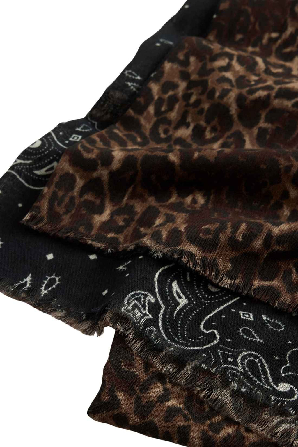 Women's pure cotton scarf with contrasting prints and frayed hem flat weave design — view 4