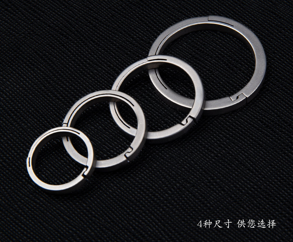 Titanium alloy everyday carry keychain with quick release side push buckle and smooth chamfered edges