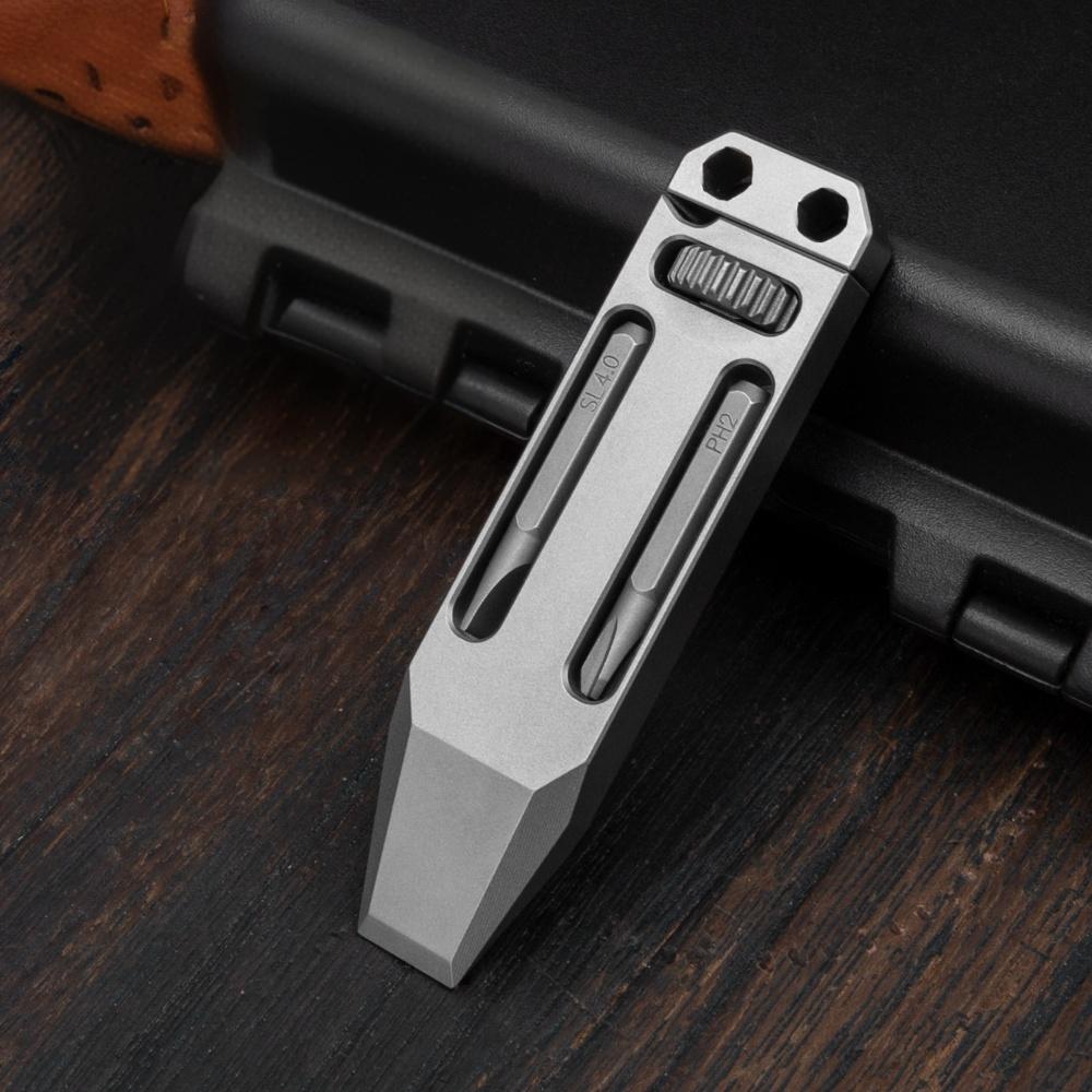 Titanium alloy telescopic multitool with wrench crowbar and screwdriver bits for everyday outdoor carry