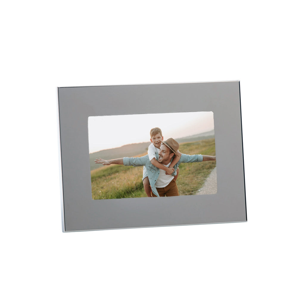 Silver nickel plated Cambridge 4x6 photo frame with a wide plain border for personalized engraving — view 4