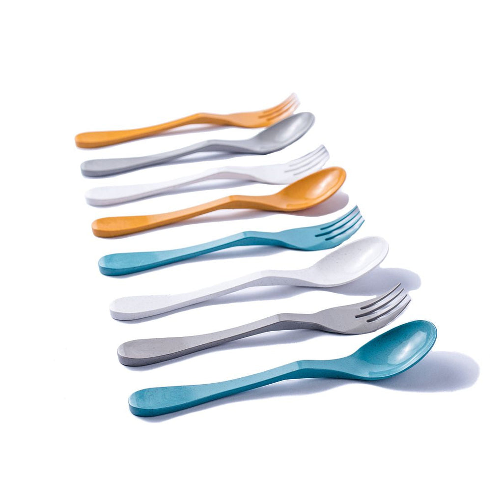 Eco  8 Piece Flatware Set and Carry Case-1