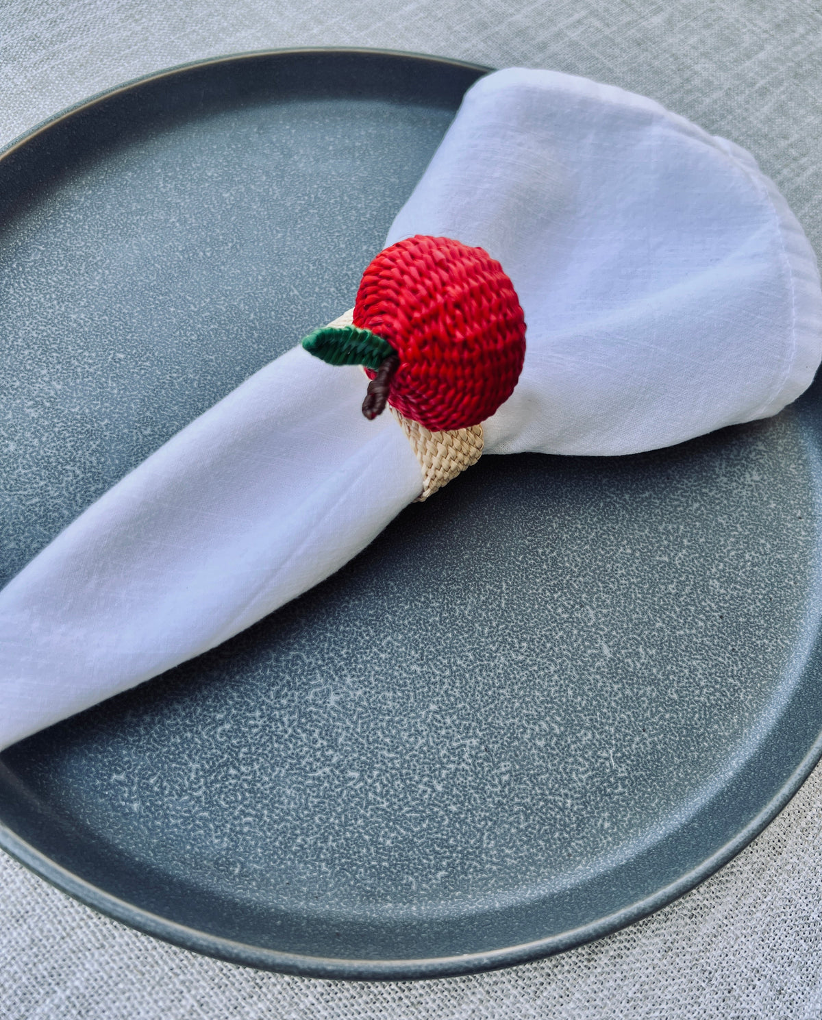 Red Apple Napkin Ring  – Table Decor Colombia-1