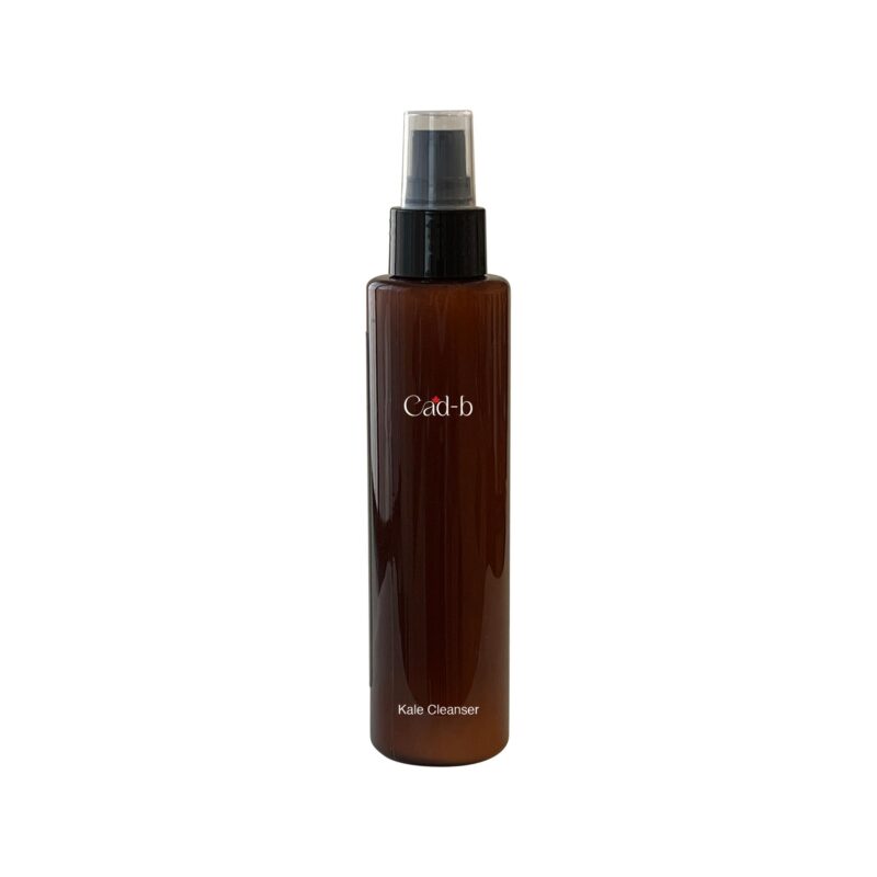 Hydrating kale face cleanser bottle with aloe vera and green tea extracts for sensitive skin — view 3
