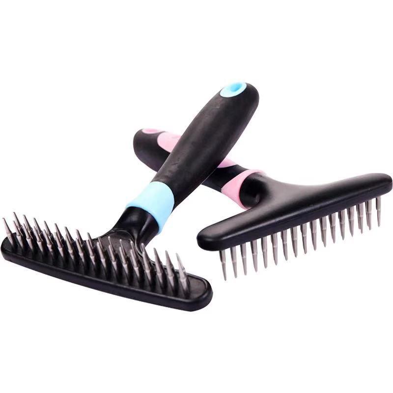 Plastic pet hair removal comb with stainless steel grooming needles for dogs and cats