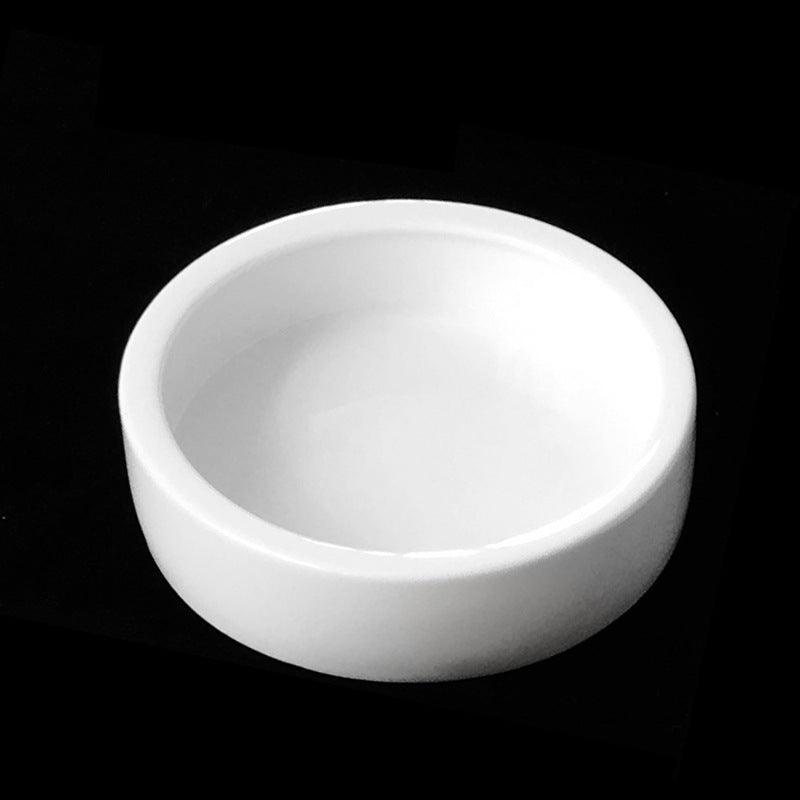Ceramic reptile food bowl with smooth inner walls and escape-proof terrarium design — view 3