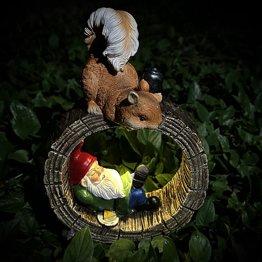 Resin squirrel garden statue with integrated solar light for outdoor patio decor — view 3