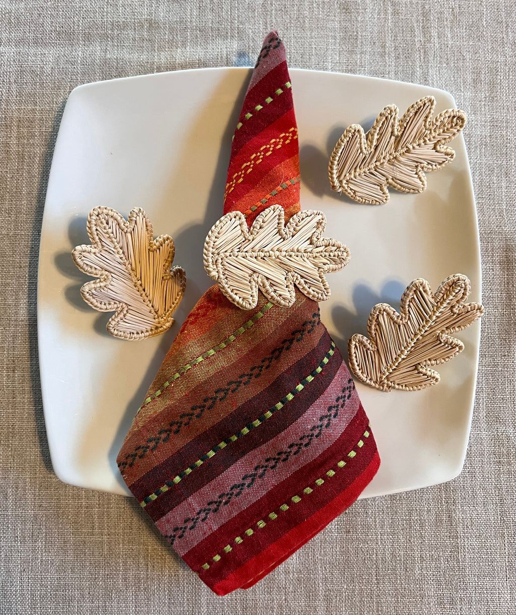 Maple Leaf Napkin Ring  – Table Decor Colombia-4