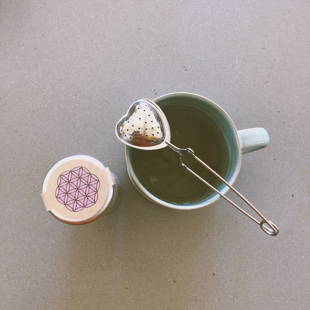 Heart shaped stainless steel tea infuser and strainer for loose leaf herbal tea blends — view 5