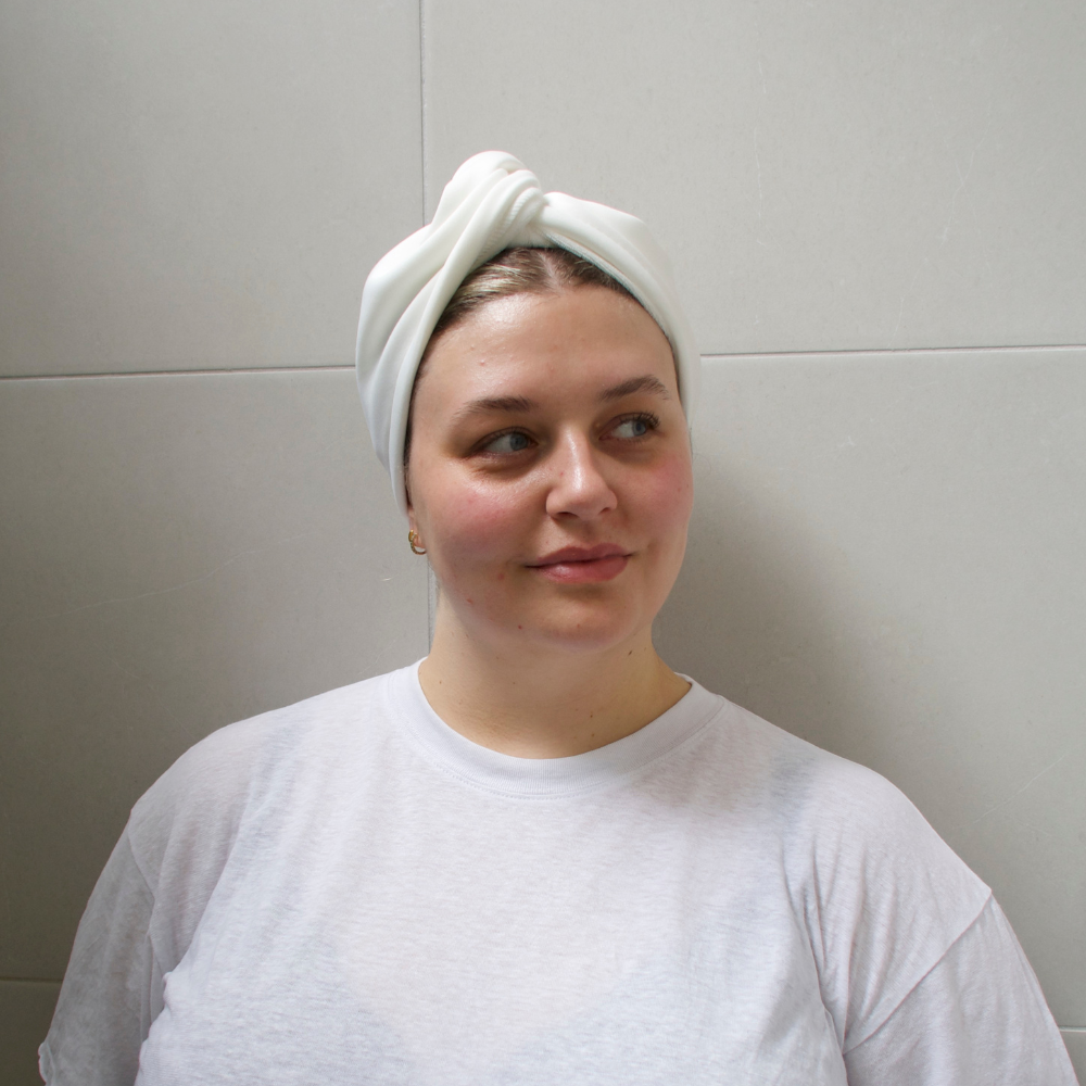 Organic cotton castor oil hair wrap with waterproof outer layer for mess-free deep conditioning treatments — view 2