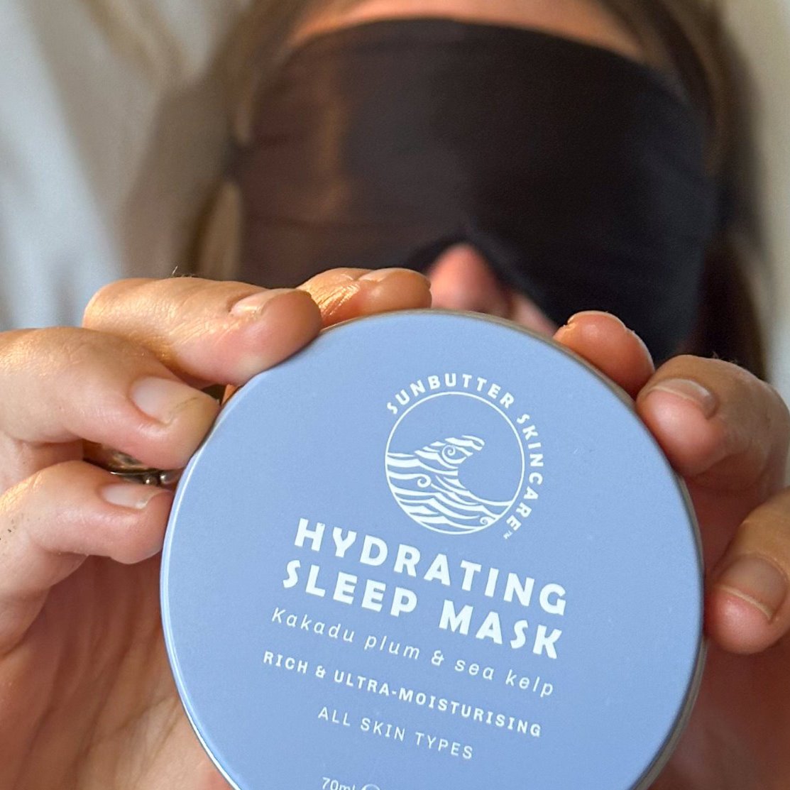 Hydrating sleep mask for overnight skin barrier restoration and deep moisturization in elegant packaging — view 3