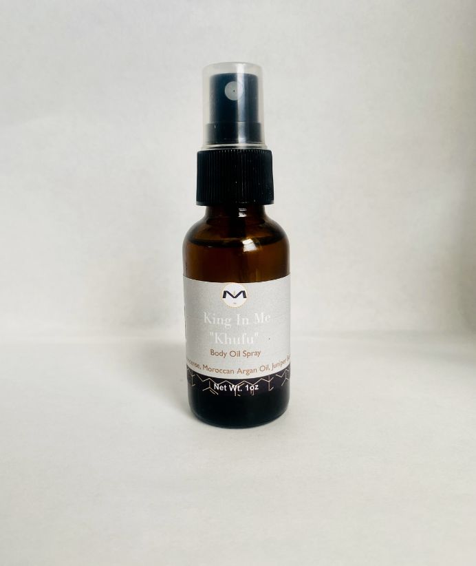 Khufu men's body oil spray bottle with natural Moroccan argan oil and juniper berry extracts — view 2