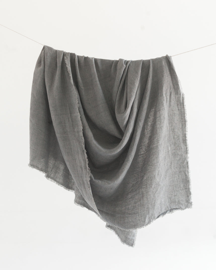 Stone washed linen throw blanket with frayed edges made from premium Belgian flax — view 4