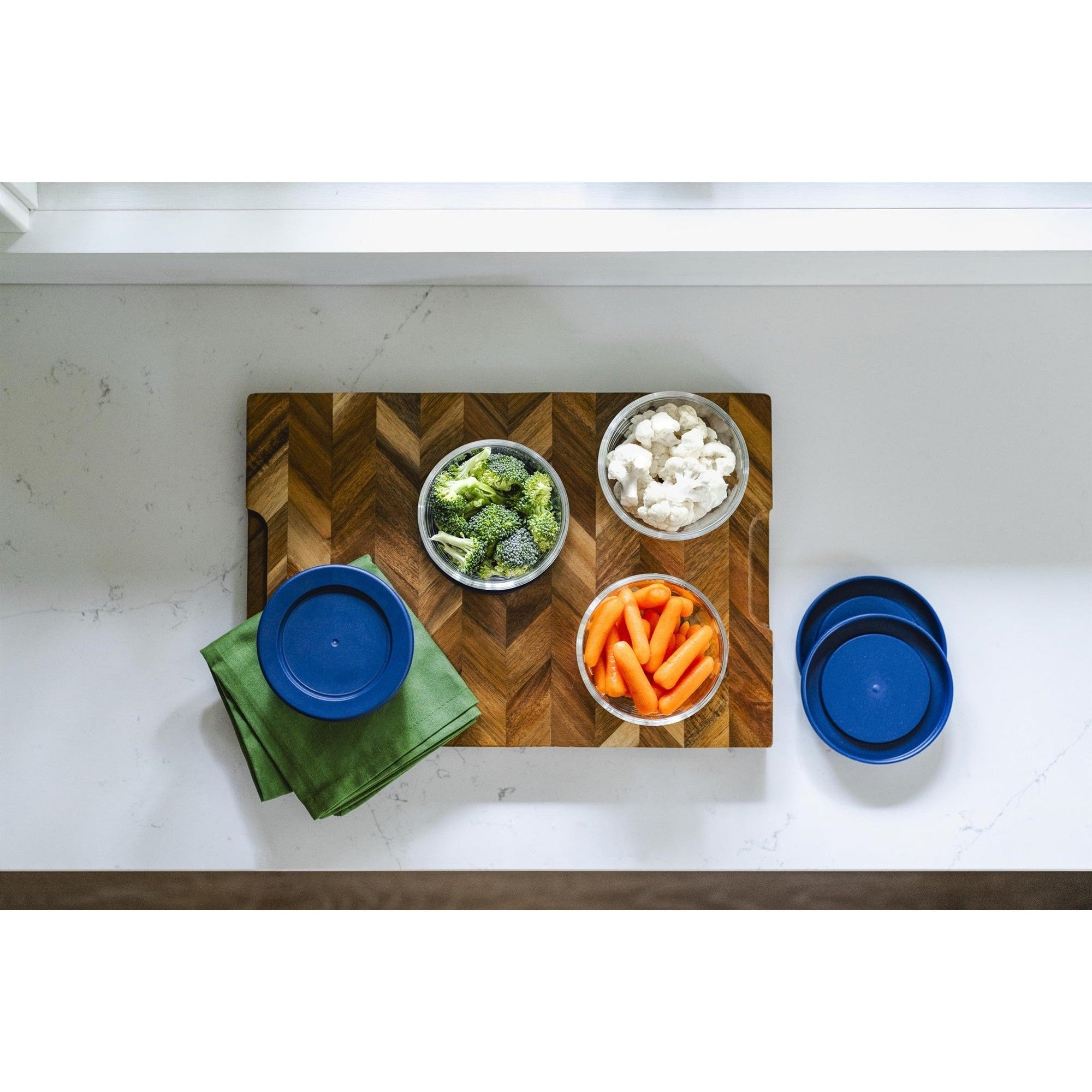 16 piece round glass food storage containers with airtight blue lids for meal prep and organization — view 4