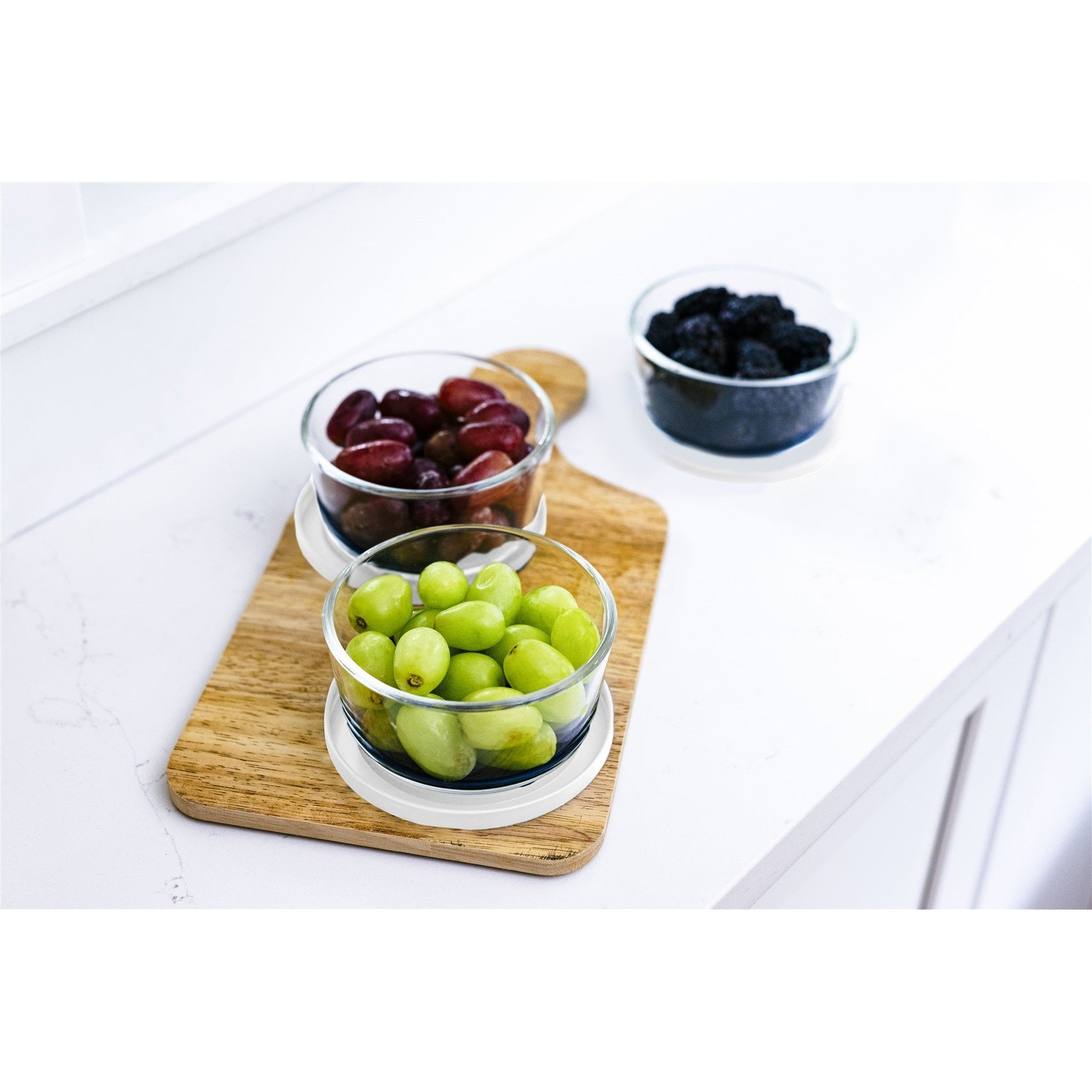 12-piece glass food storage set with round borosilicate containers and airtight white lids — view 4