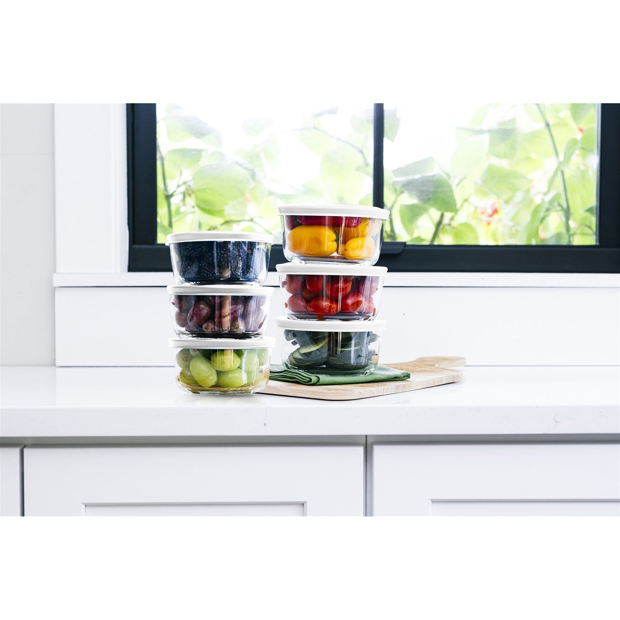 12-piece glass food storage set with round borosilicate containers and airtight white lids — view 2