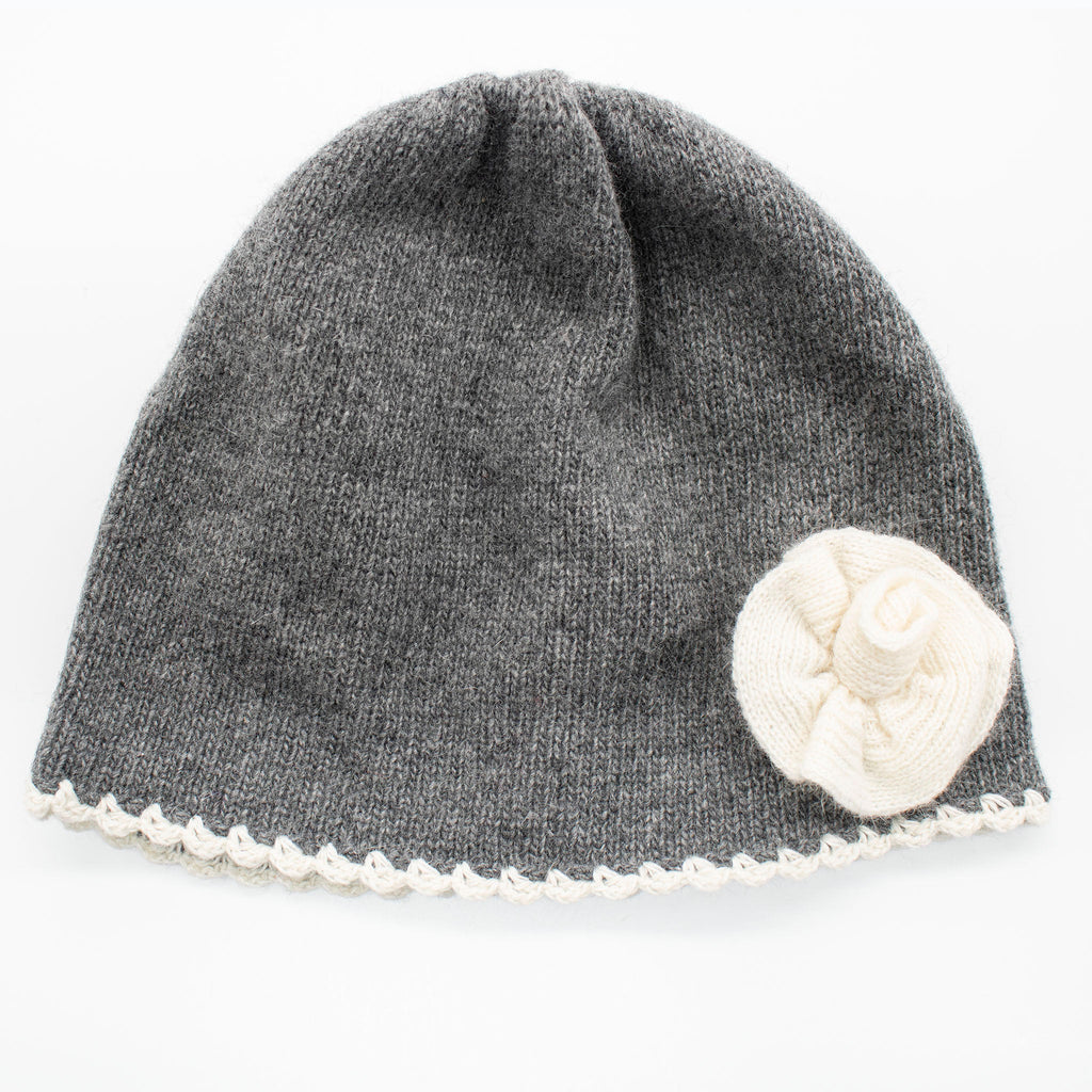 Kids contrast flower beanie in cashmere blend with whipstitch edging, available in various colors — view 4