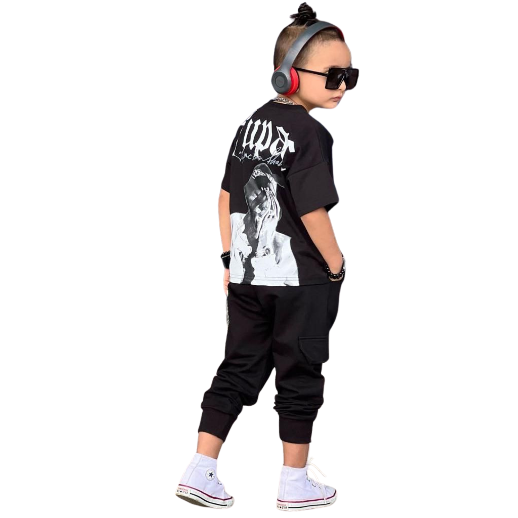 Tupac rap boys jogger set in grey cotton with short-sleeved graphic tee and matching pants — view 3