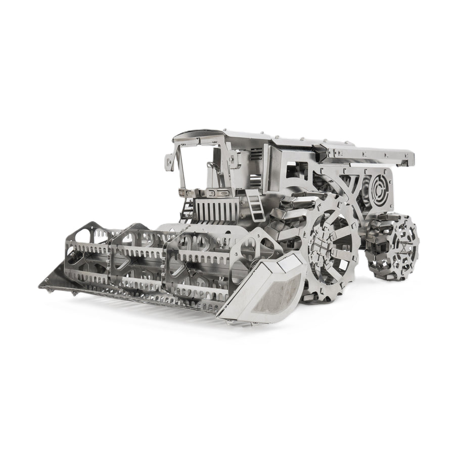 VORACIOUS HARVESTER COMBINE
