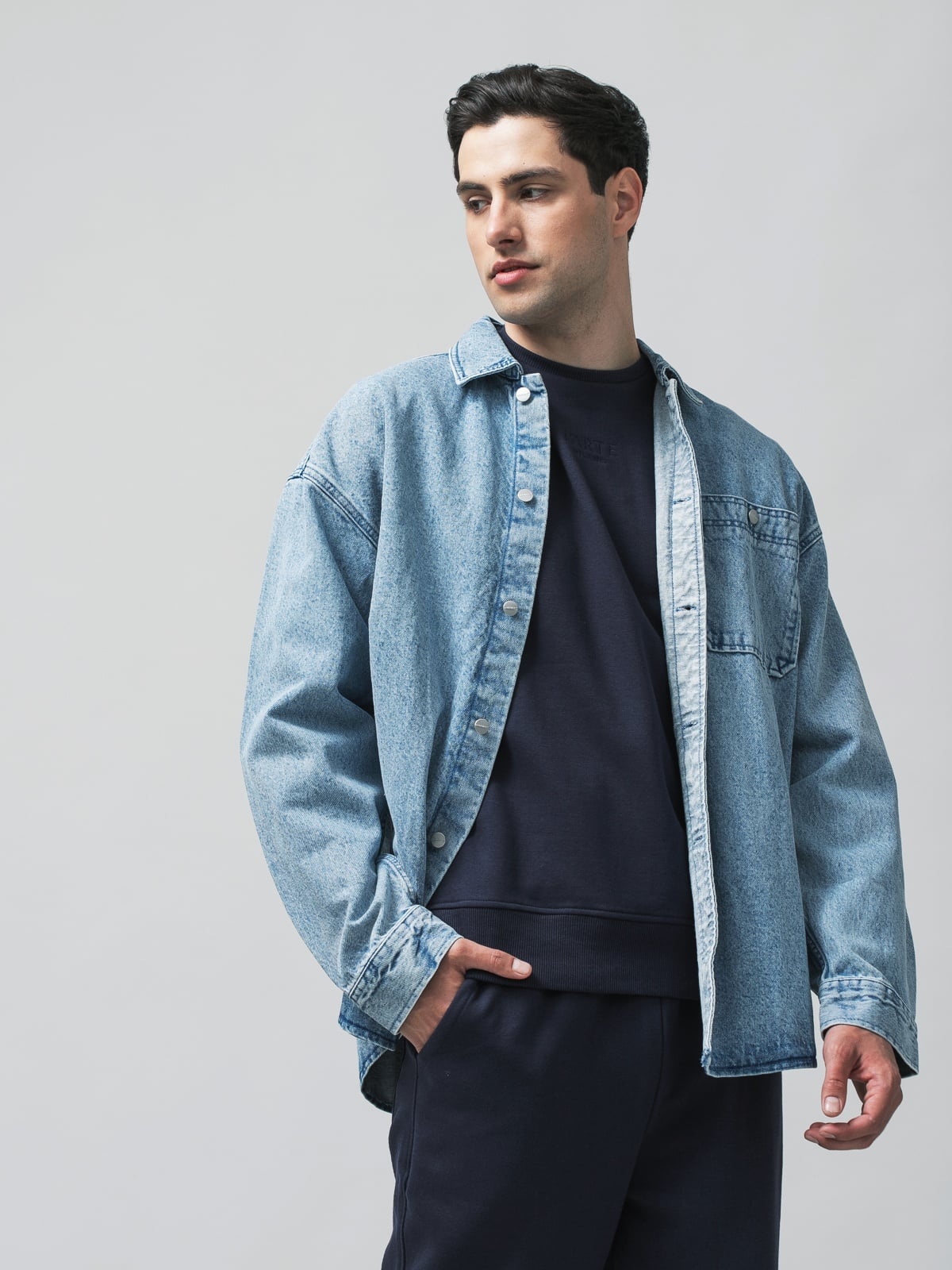 Classic blue men's sweater made of a breathable cotton and polyester blend for everyday comfort — view 5