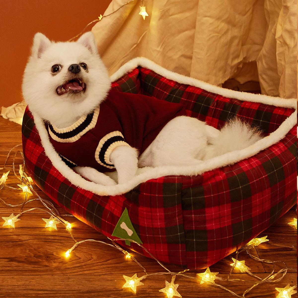 Luxury festive pet bed with red lattice pattern, plush exterior, and cozy lambswool interior. — view 2