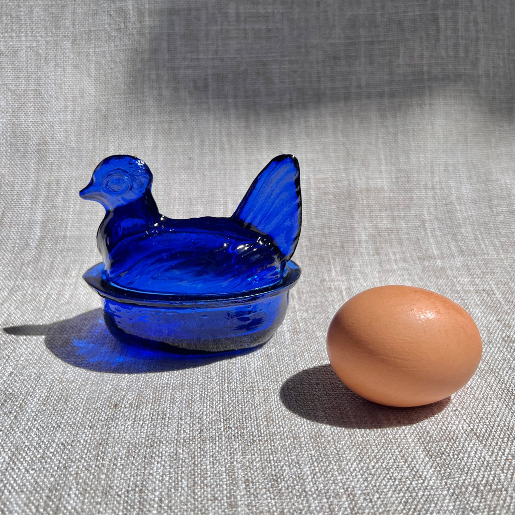 Nesting Hen Bowl & Lid - SAPPHIRE BLUE | Hand Blown Glass - Colombia-1