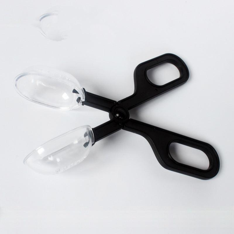 Black ABS plastic insect trap with scissor handle for small reptile feeding and terrarium cleaning