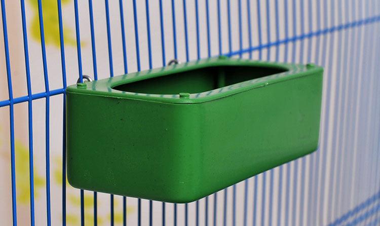 Splash-proof hanging plastic bird food container for outdoor garden and backyard bird feeding. — view 3