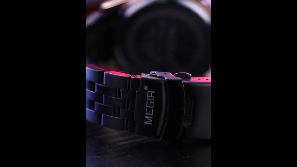 Men's luxury quartz wristwatch featuring a stainless steel band, zinc alloy case, and calendar dial. — view 17