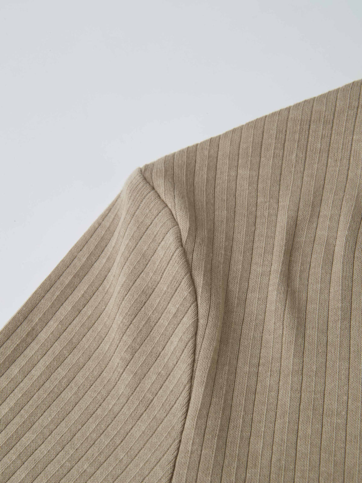 Ribbed Mock Neck Turtleneck - Warm Taupe-3