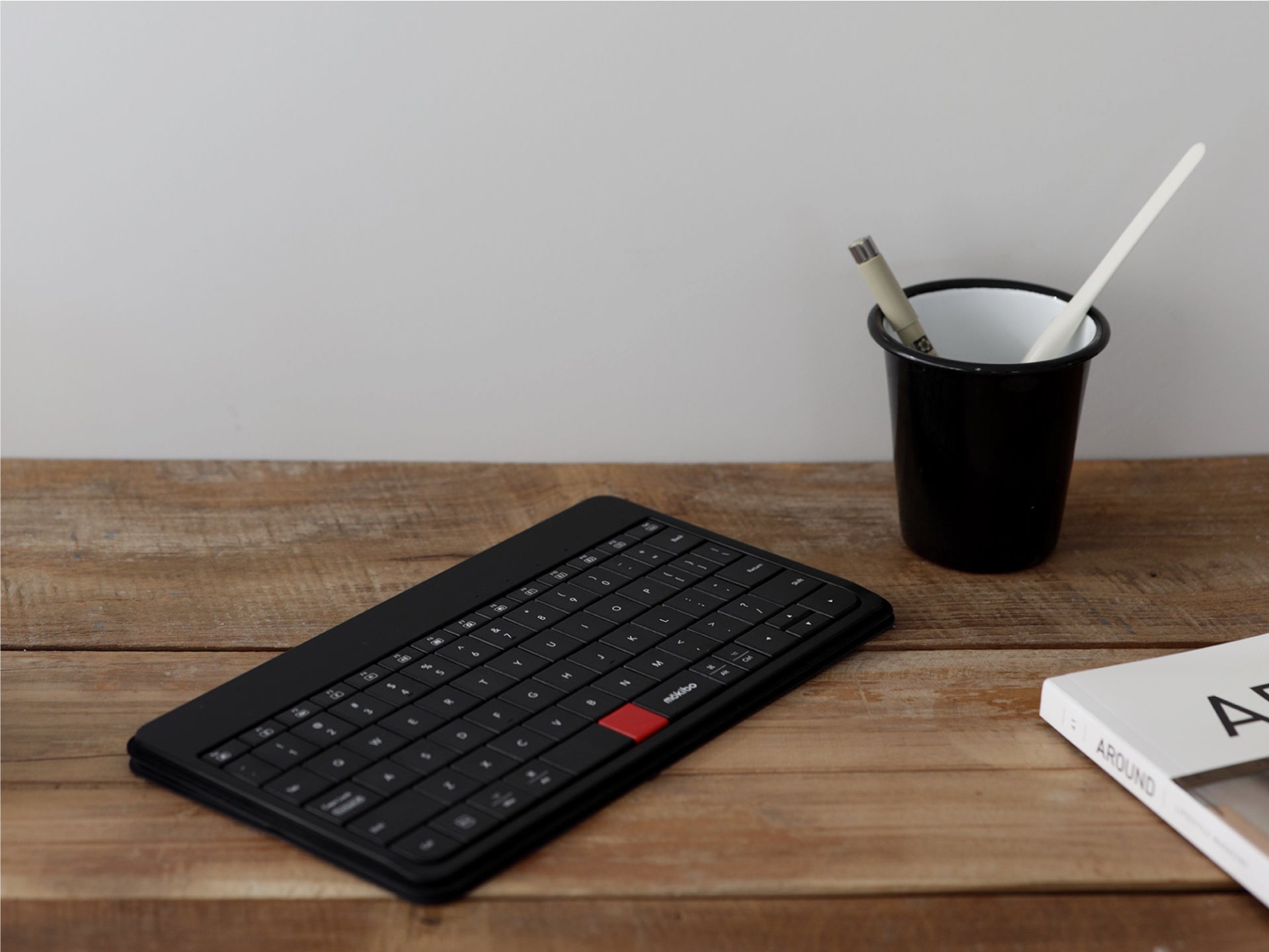 Fusion Keyboard Universal slim wireless Bluetooth keyboard with invisible touchpad surface for tablets and laptops — view 3