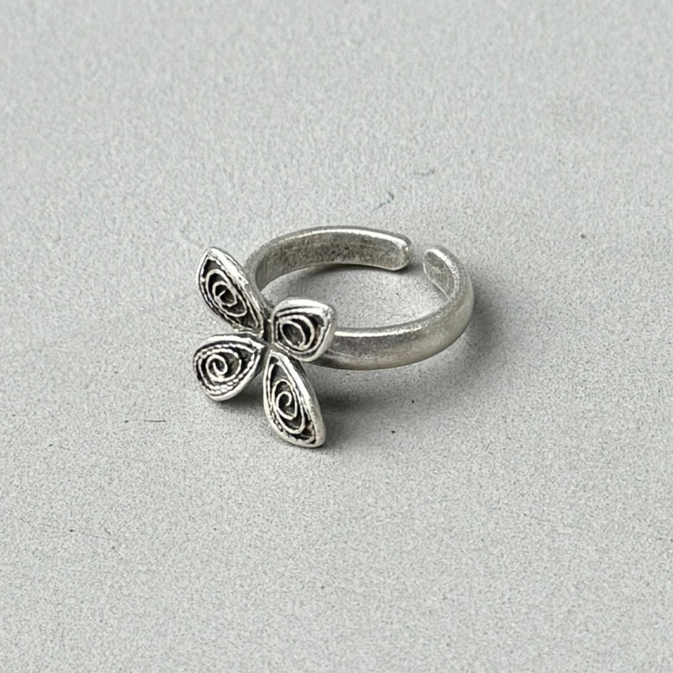 4 Petal Flower Silver Ring-0