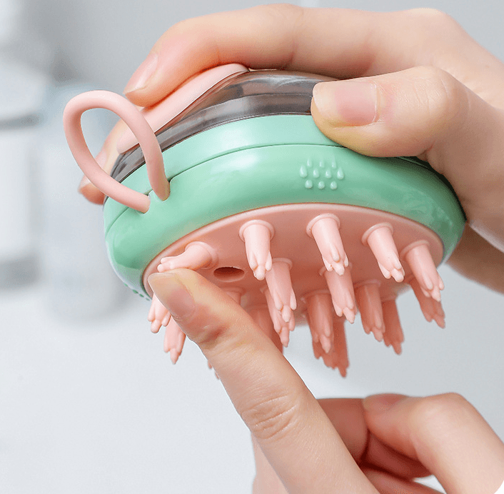 Compact two-in-one silicone pet grooming brush and shampoo dispenser with soft massaging bristles. — view 4