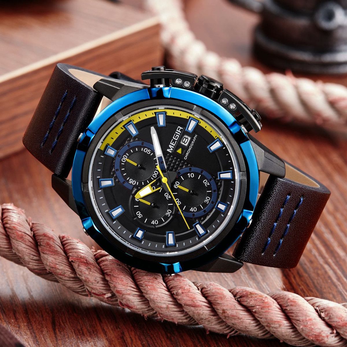 MEGIR men's chronograph watch featuring a 47mm zinc alloy case and genuine leather strap. — view 7