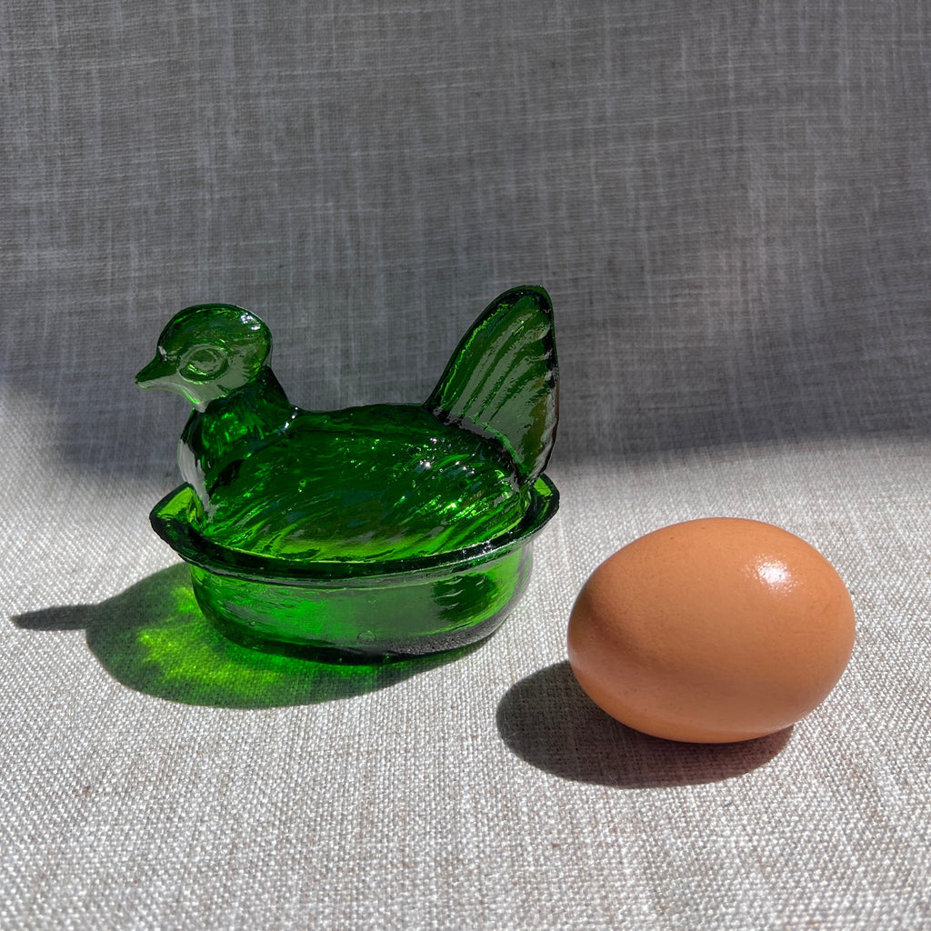 Nesting Hen Bowl & Lid - EMERALD GREEN | Hand Blown Glass - Colombia-2