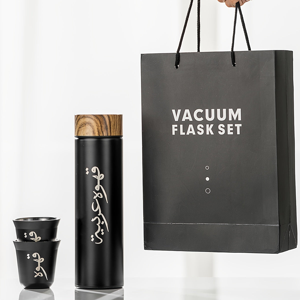 Black insulated coffee gift set with 400ml stainless steel travel flask, wood lid, and two cups — view 3