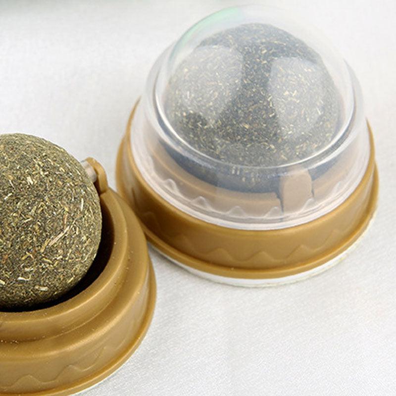Minty fresh catnip dental treat ball rotating molar teeth cleaning toy for cats — view 5