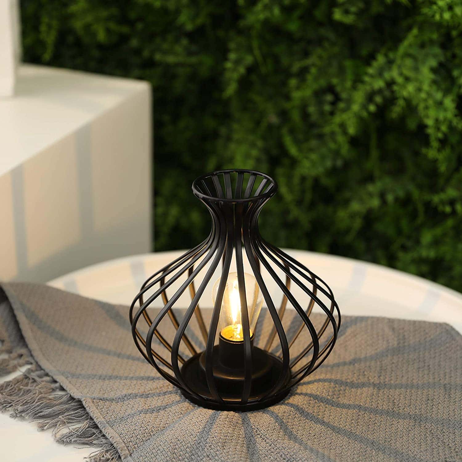 7.5-inch tall wireless LED table lamp in modern Nordic style with a sleek cordless design — view 2