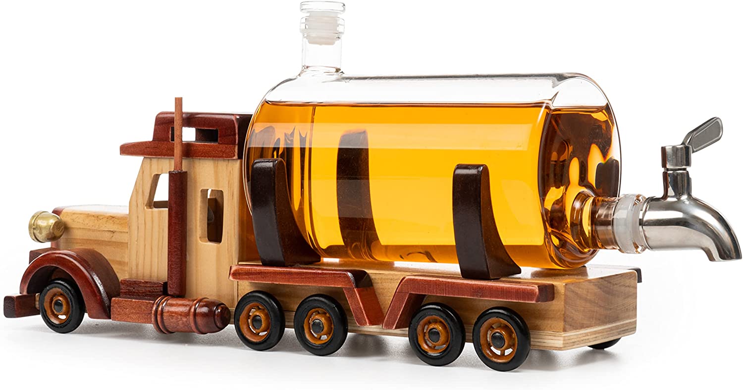 Truck whiskey decanter with solid mahogany wood base and 1000ml hand-blown glass barrel — view 5