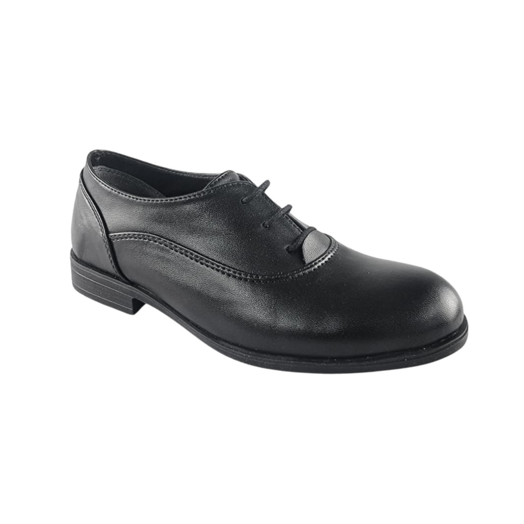Boys formal shoes in classic leather style, handmade lace-up oxfords for special occasions. — view 3