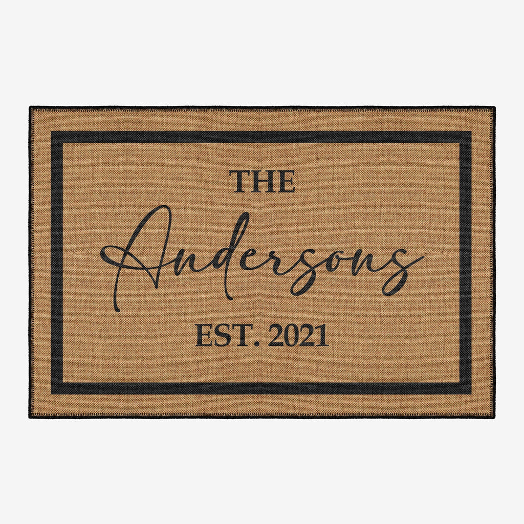 Customizable vintage style cotton doormat featuring a personalized family name and non-slip base
