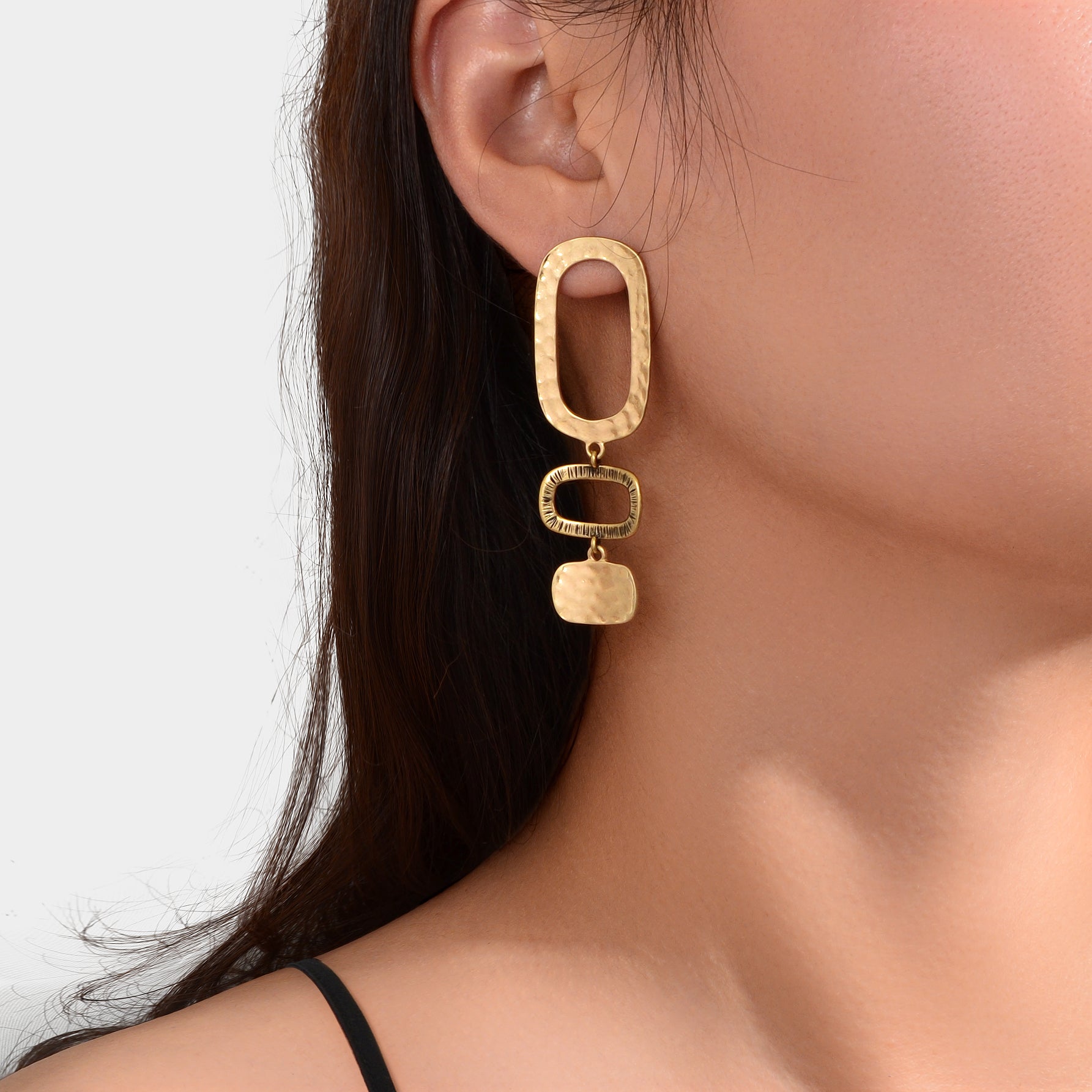 Square geometric dangle earrings featuring a minimalist metallic pendant design for daily office wear — view 5
