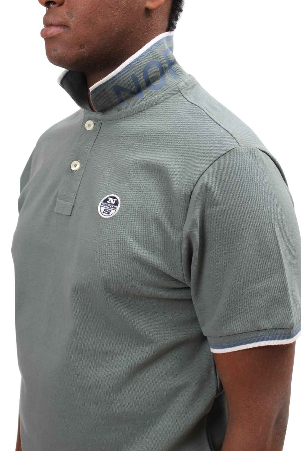 Men's navy blue cotton mesh polo shirt with contrasting piping and front logo patch. — view 44