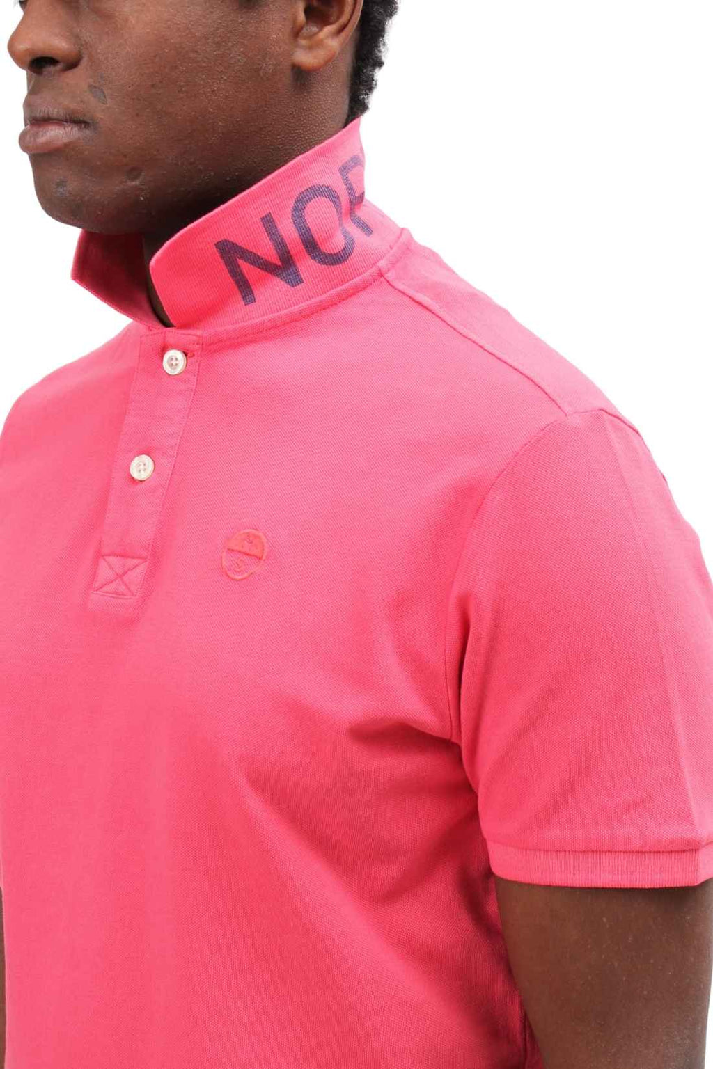 Bright orange men's organic cotton polo shirt with embroidered logo and stylish collar detailing. — view 16