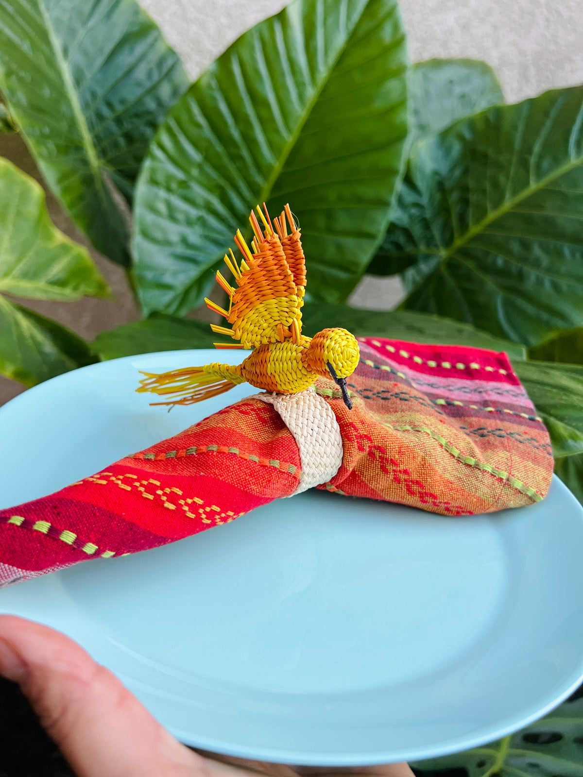 Hummingbird Napkin Ring (Yellow/Orange) – Table Decor Colombia-1