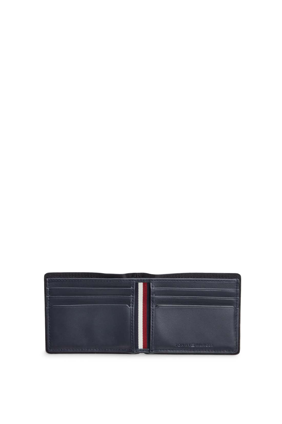 Navy blue hammered leather men's bifold wallet with iconic Tommy Hilfiger stitching and embossed logo — view 10