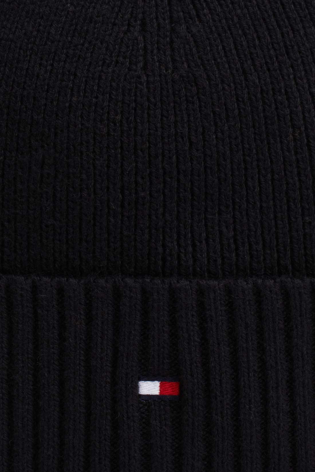 Dark grey men's beanie hat made of cotton and cashmere blend with embroidered Tommy Hilfiger logo — view 2