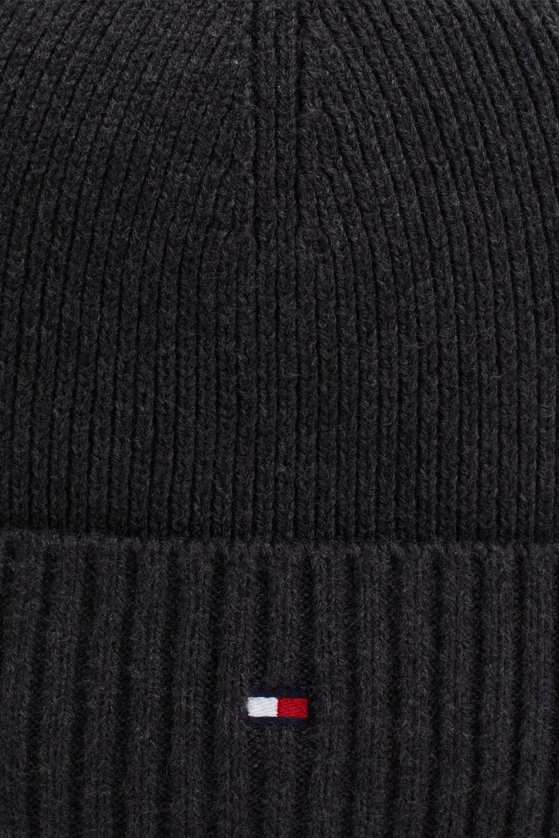 Dark grey men's beanie hat made of cotton and cashmere blend with embroidered Tommy Hilfiger logo — view 11