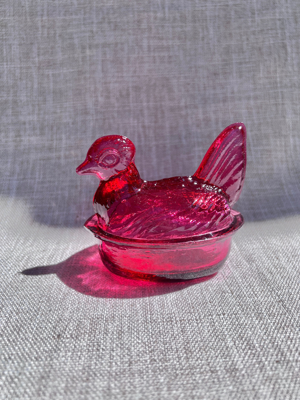 Nesting Hen Bowl & Lid - MAGENTA | Hand Blown Glass - Colombia-3