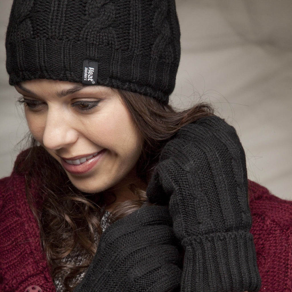 Ladies thermal cable knit winter gloves with plush fleece lining and extra long elasticated ribbed cuffs — view 3